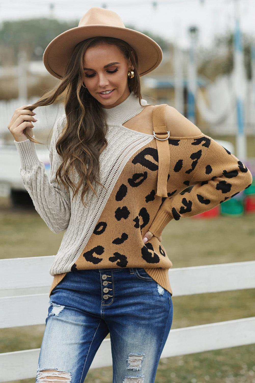 Leopard Block Turtleneck Sweater - La Pink