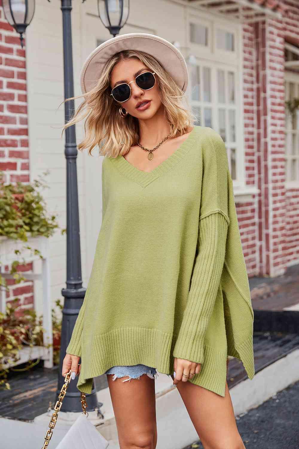 V-Neck Slit Exposed Seam Sweater - La Pink