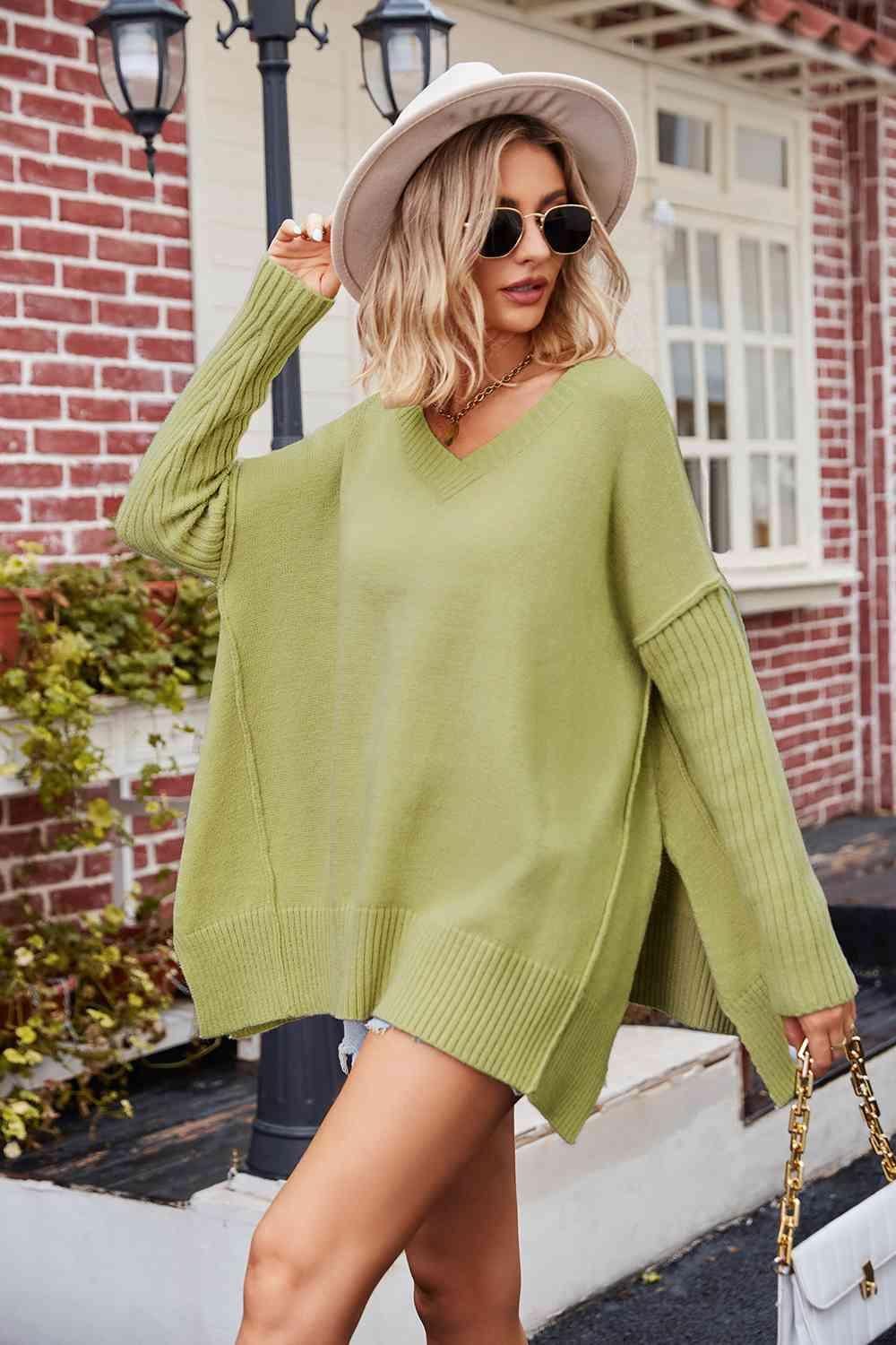 V-Neck Slit Exposed Seam Sweater - La Pink